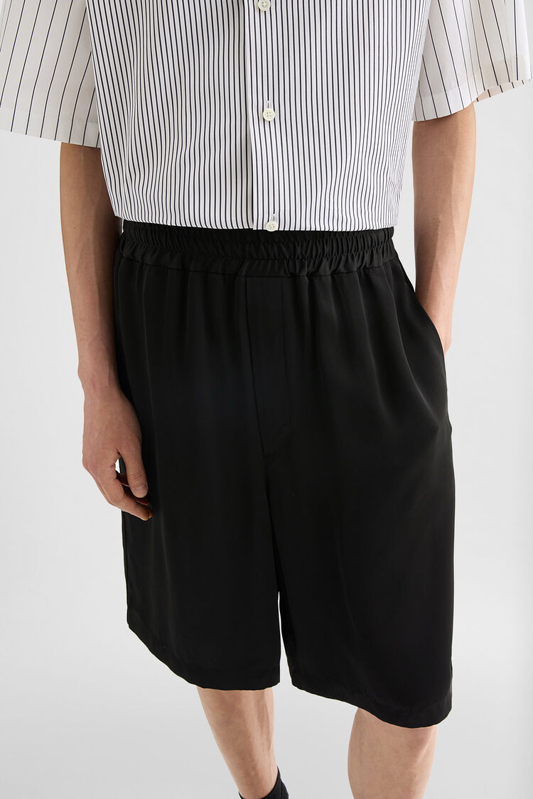 Fluid Viscose Shorts