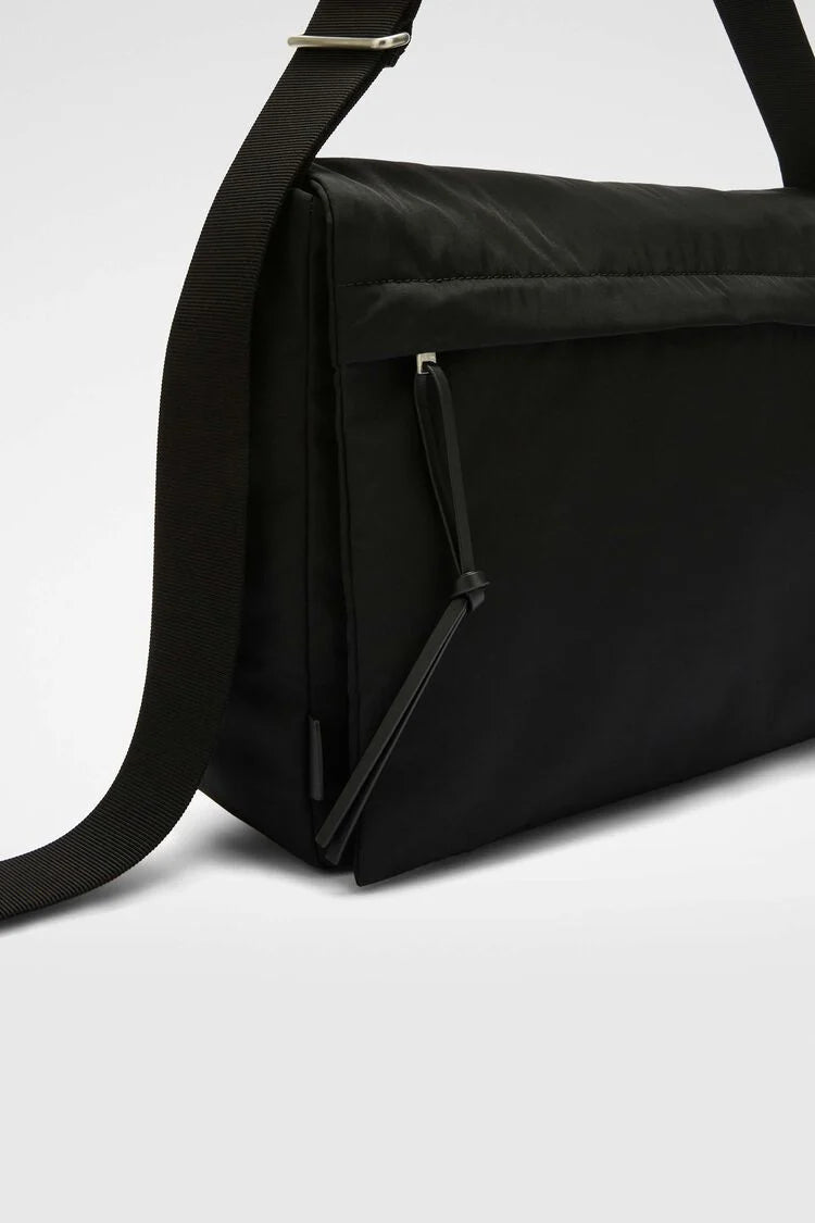 Soft Messenger Large