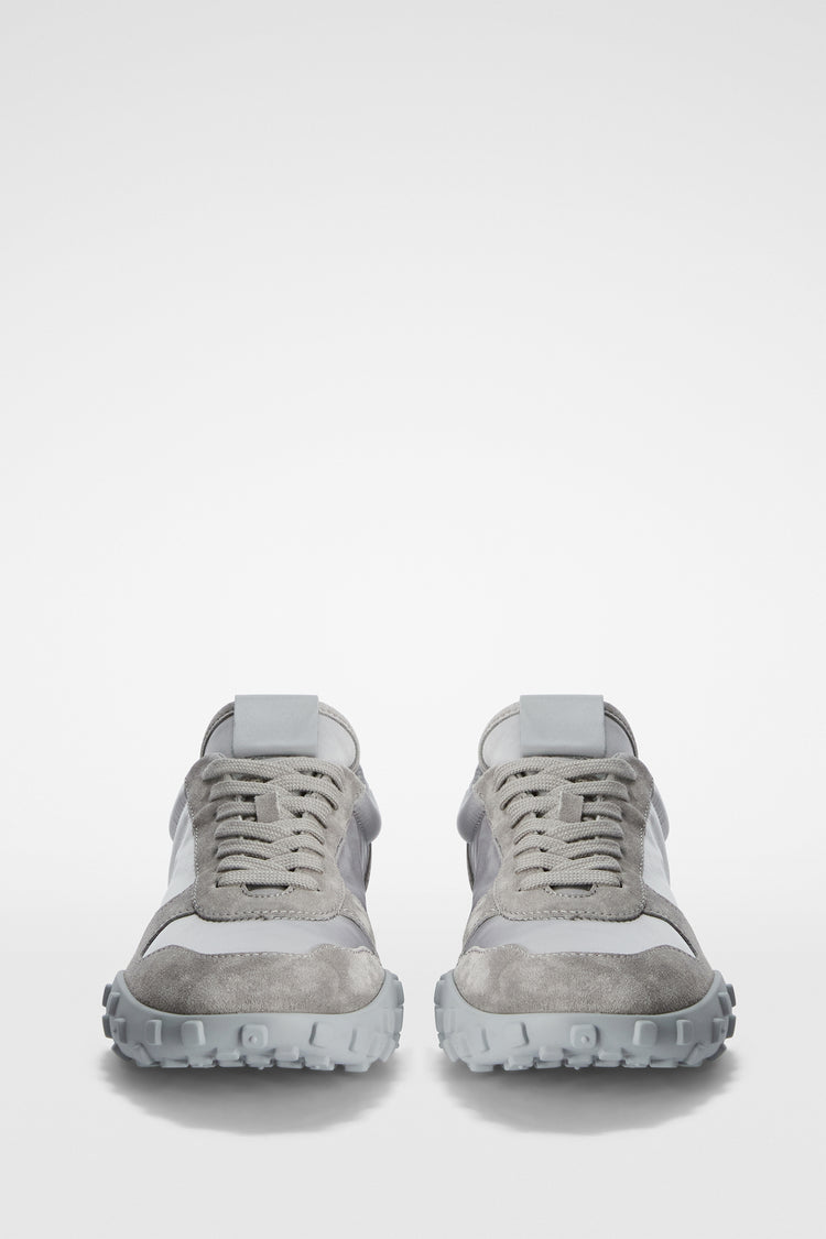 Moon Sneaker