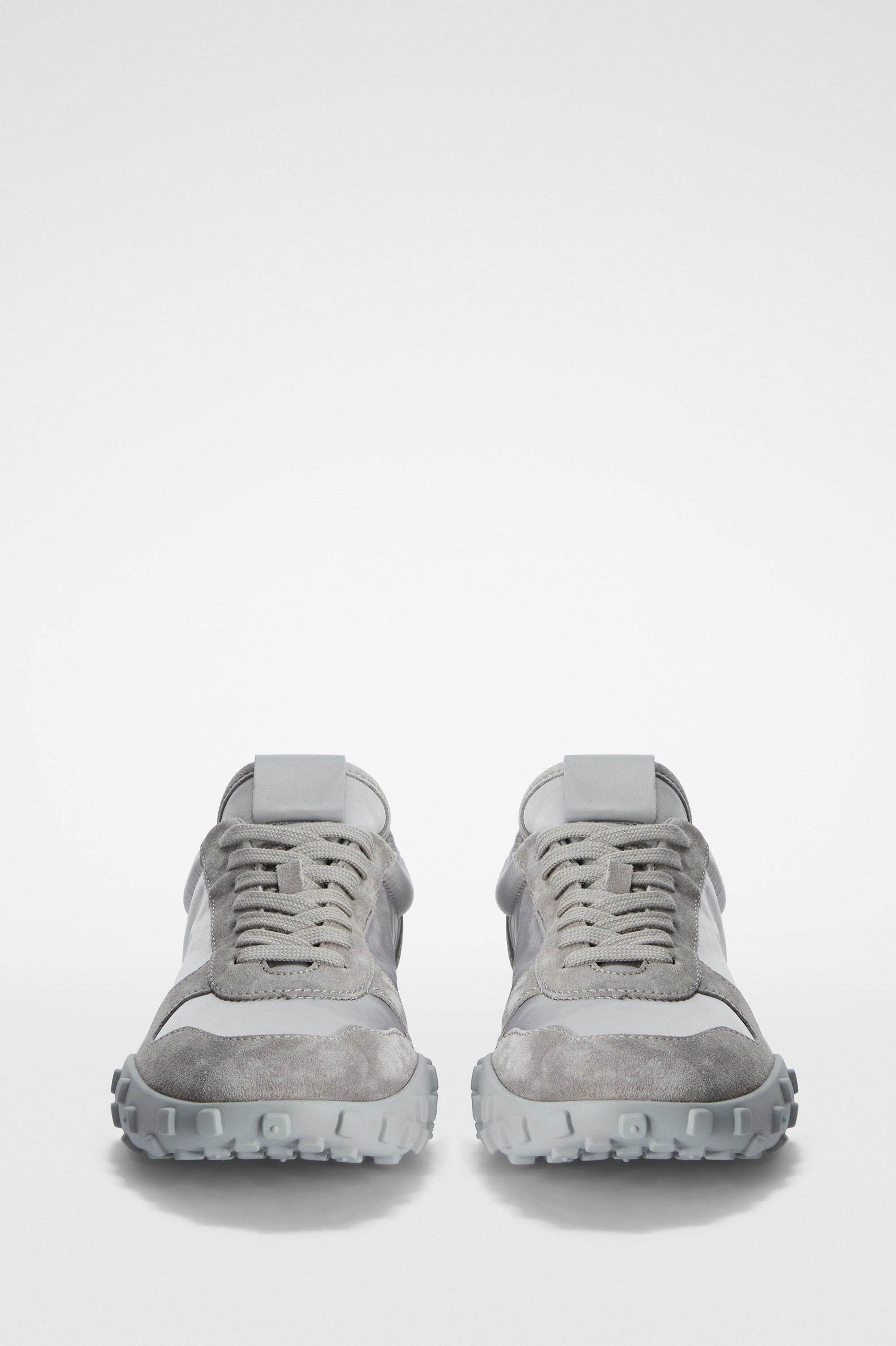 Moon Sneaker